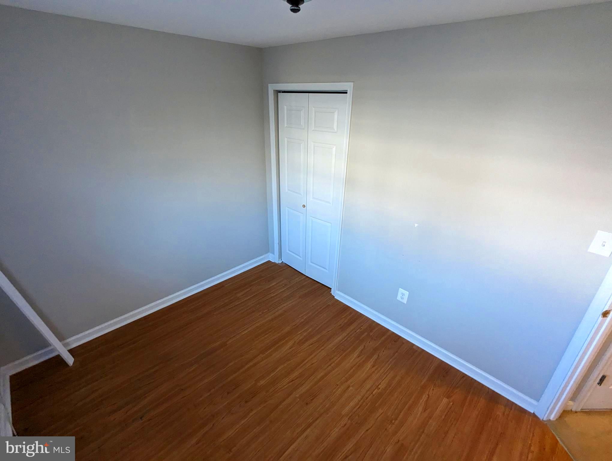 ASPEN WOODS - Residential