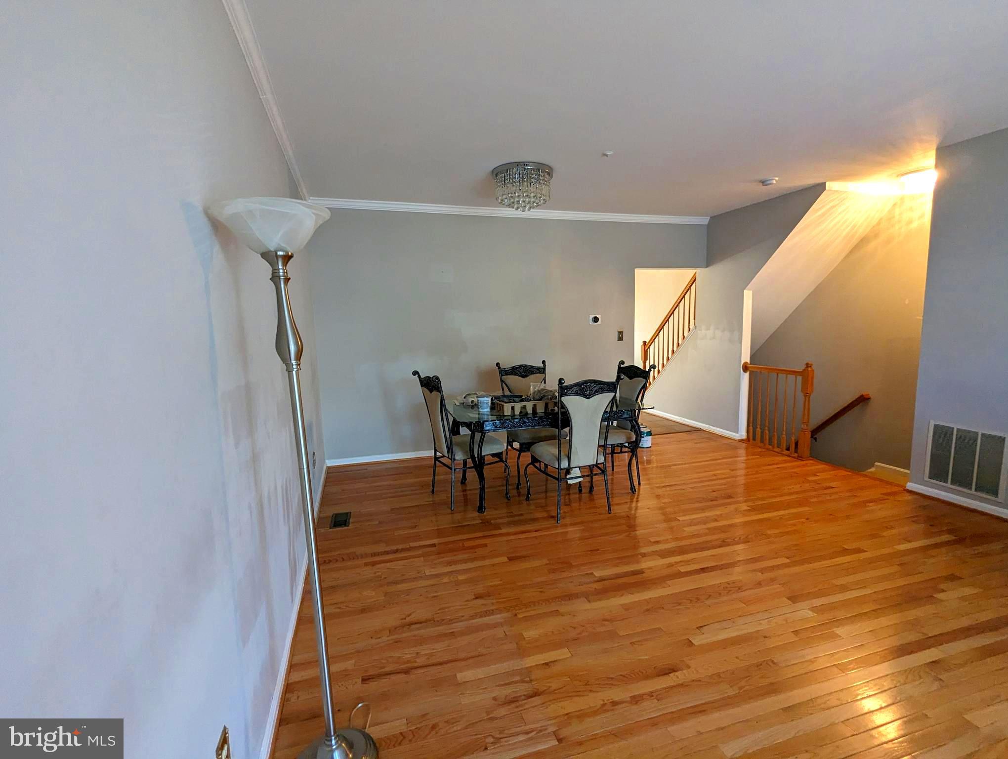 ASPEN WOODS - Residential