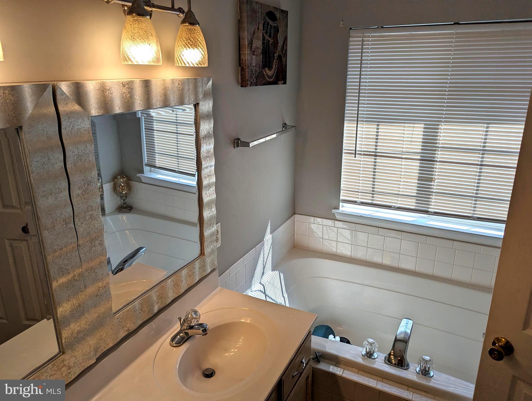 ASPEN WOODS - Residential