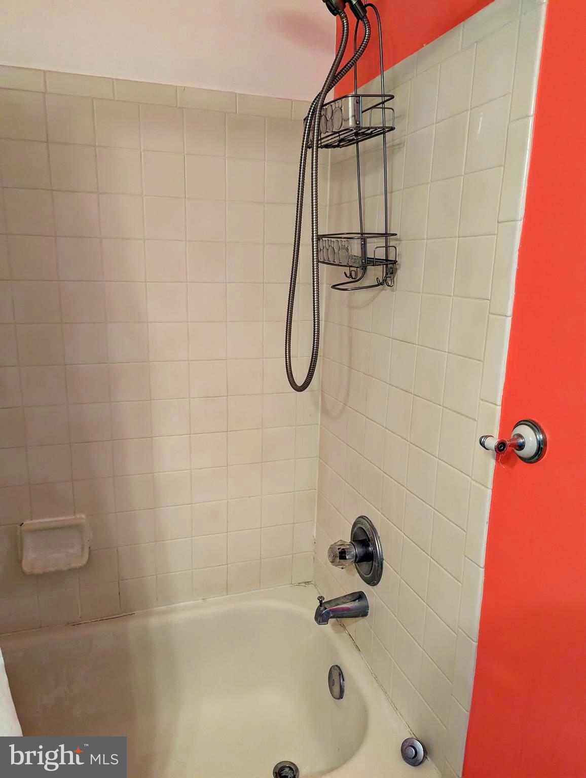 ASPEN WOODS - Residential