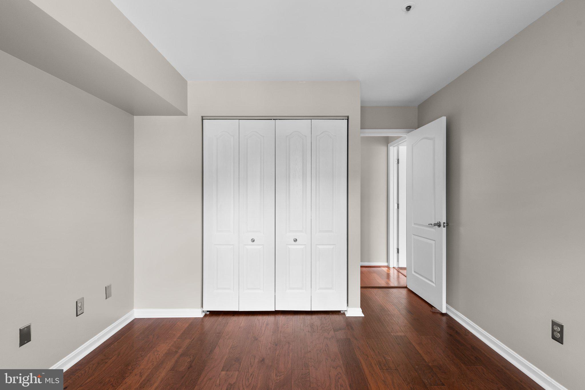 MONTGOMERY RUN - Residential