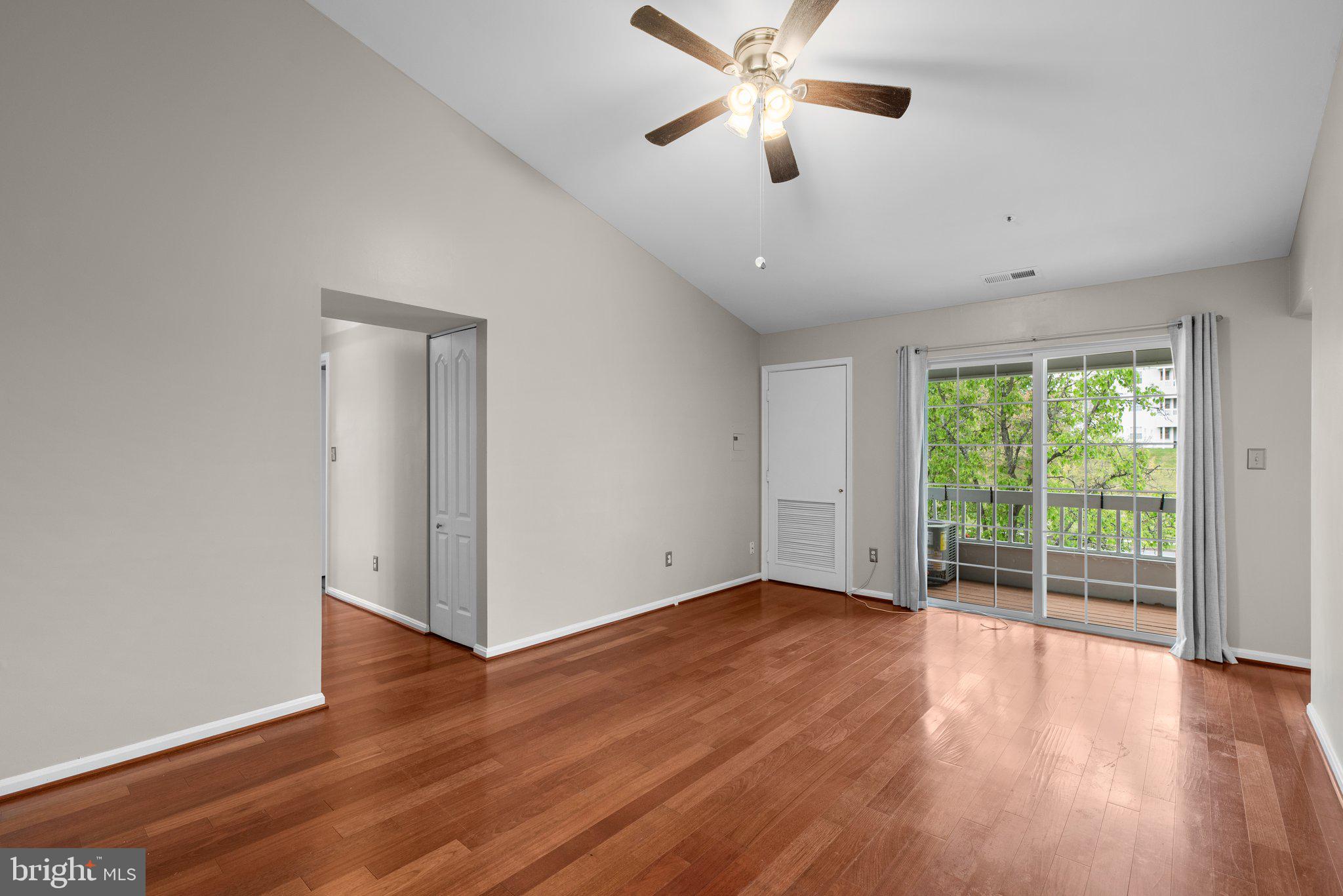 MONTGOMERY RUN - Residential