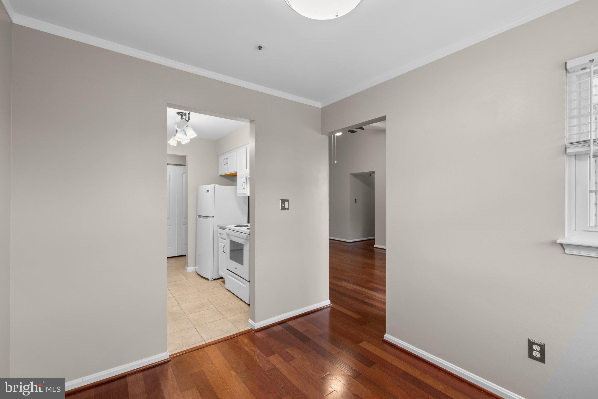 MONTGOMERY RUN - Residential