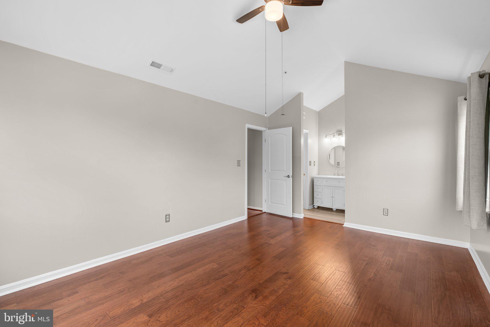 MONTGOMERY RUN - Residential