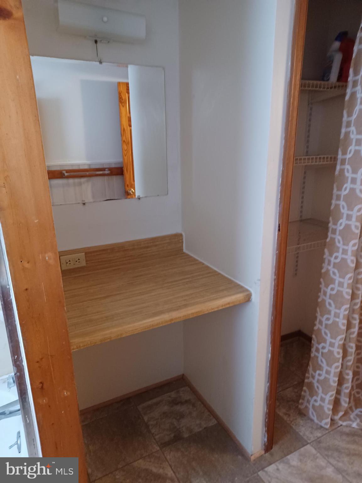 HAGERSTOWN - Residential