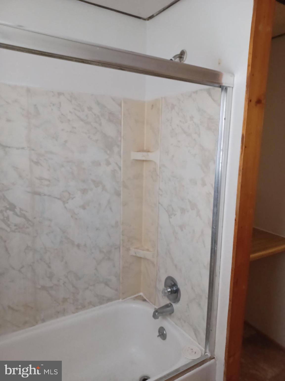 HAGERSTOWN - Residential