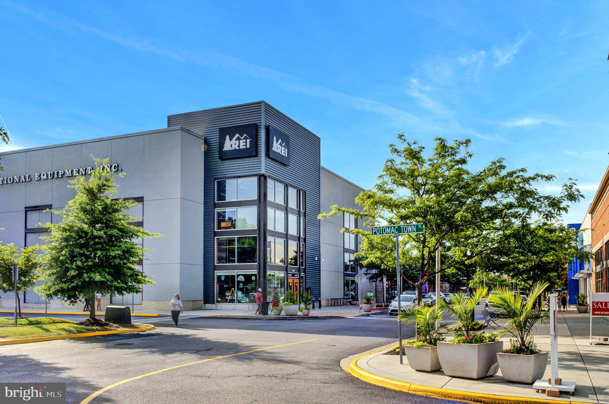 RIPPON LANDING - Residential