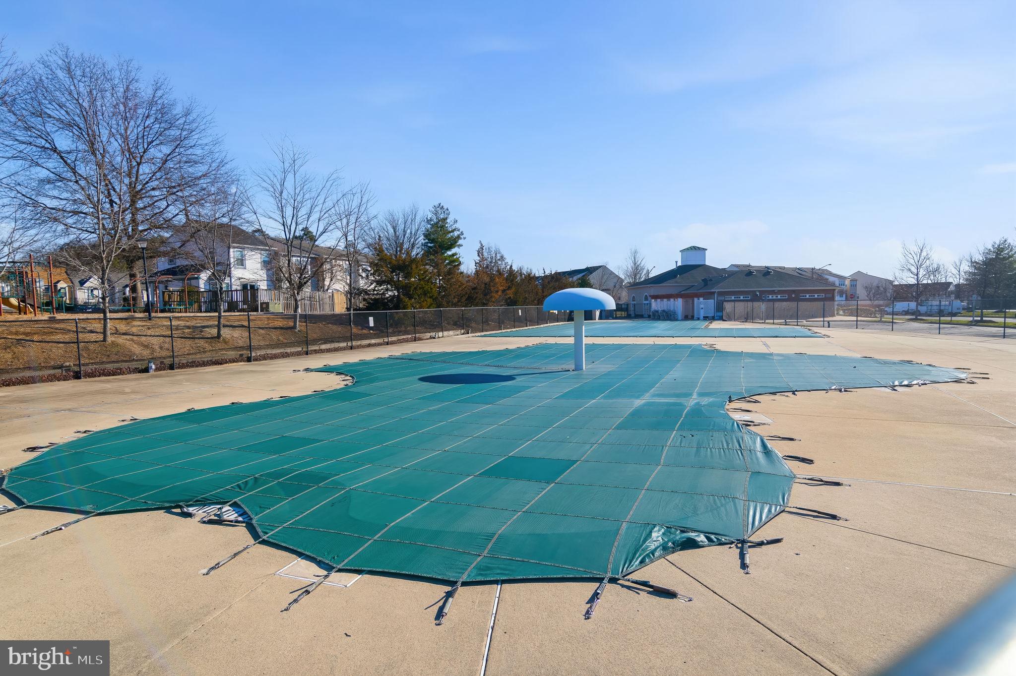 RIPPON LANDING - Residential