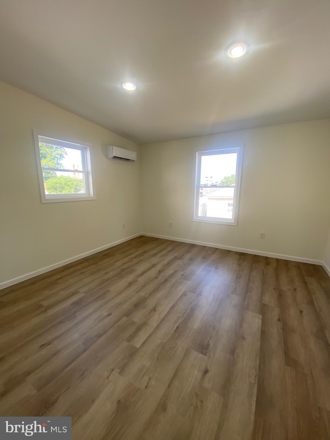 HERSHEY DOWNTOWN - Residential