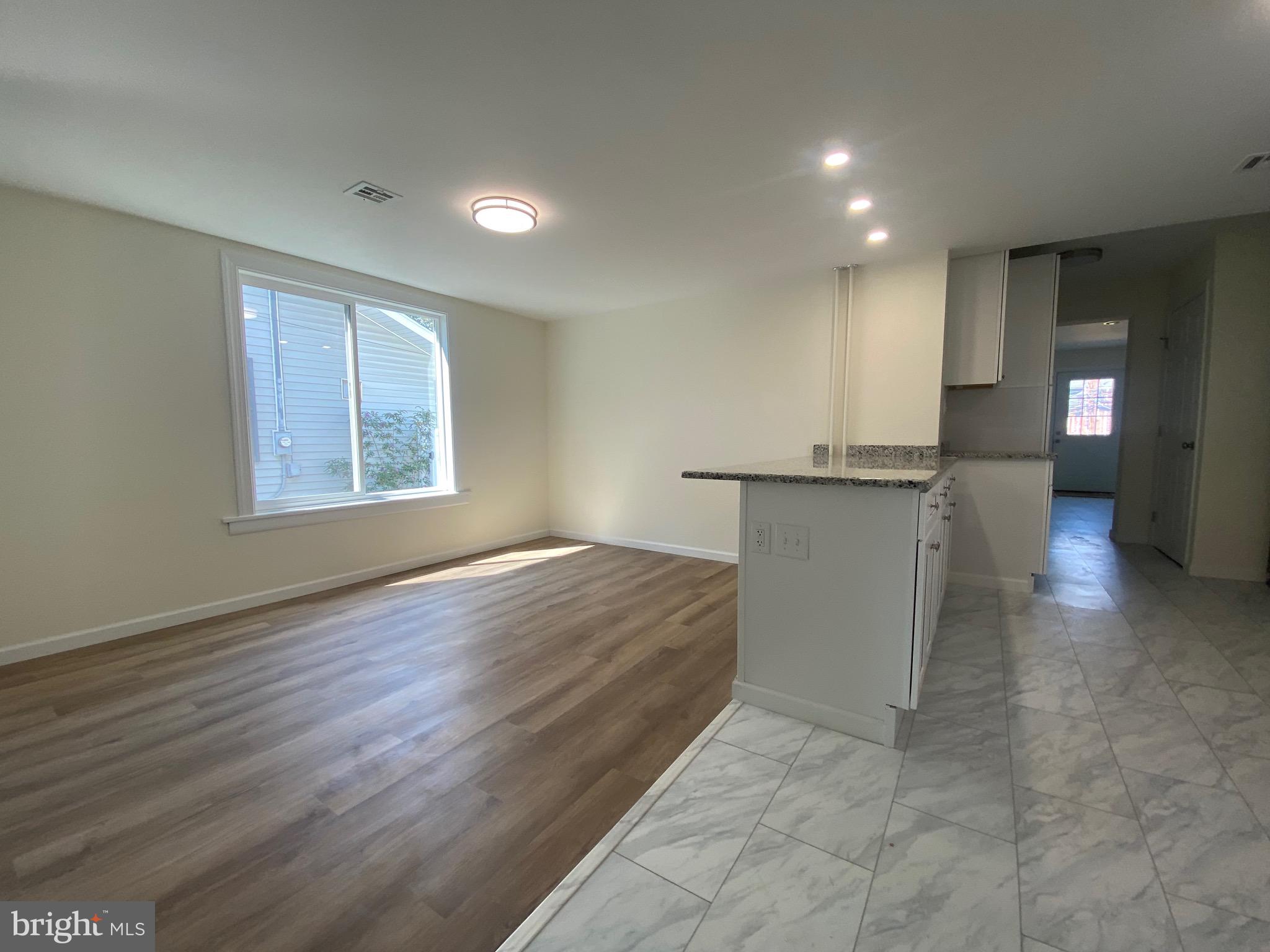 HERSHEY DOWNTOWN - Residential