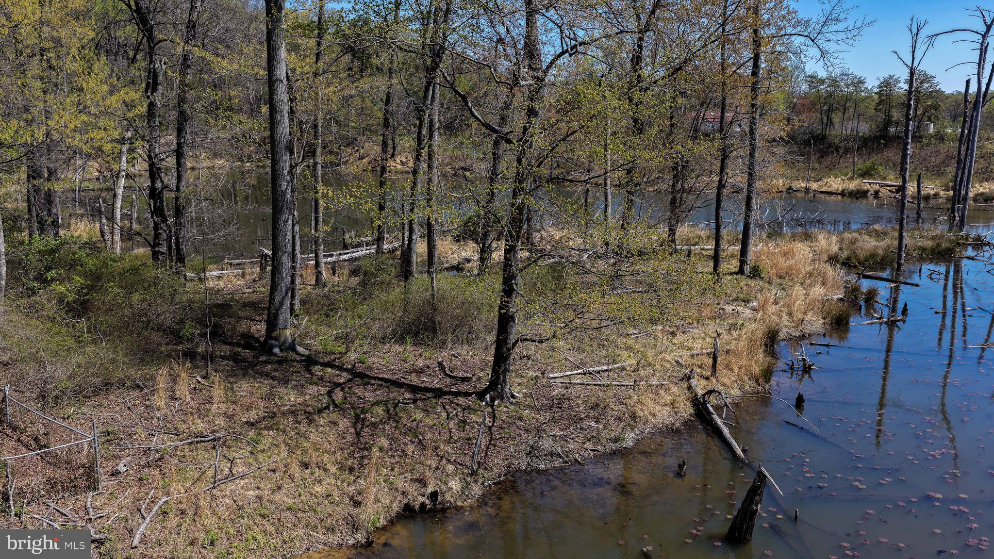 AUSTIN GARDENS - Land