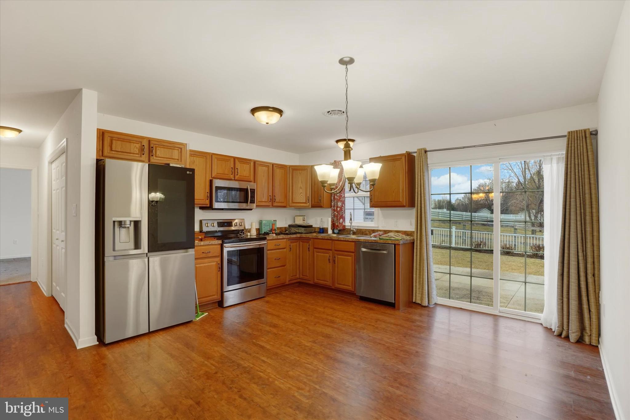 ASHLEY FARMS - Residential