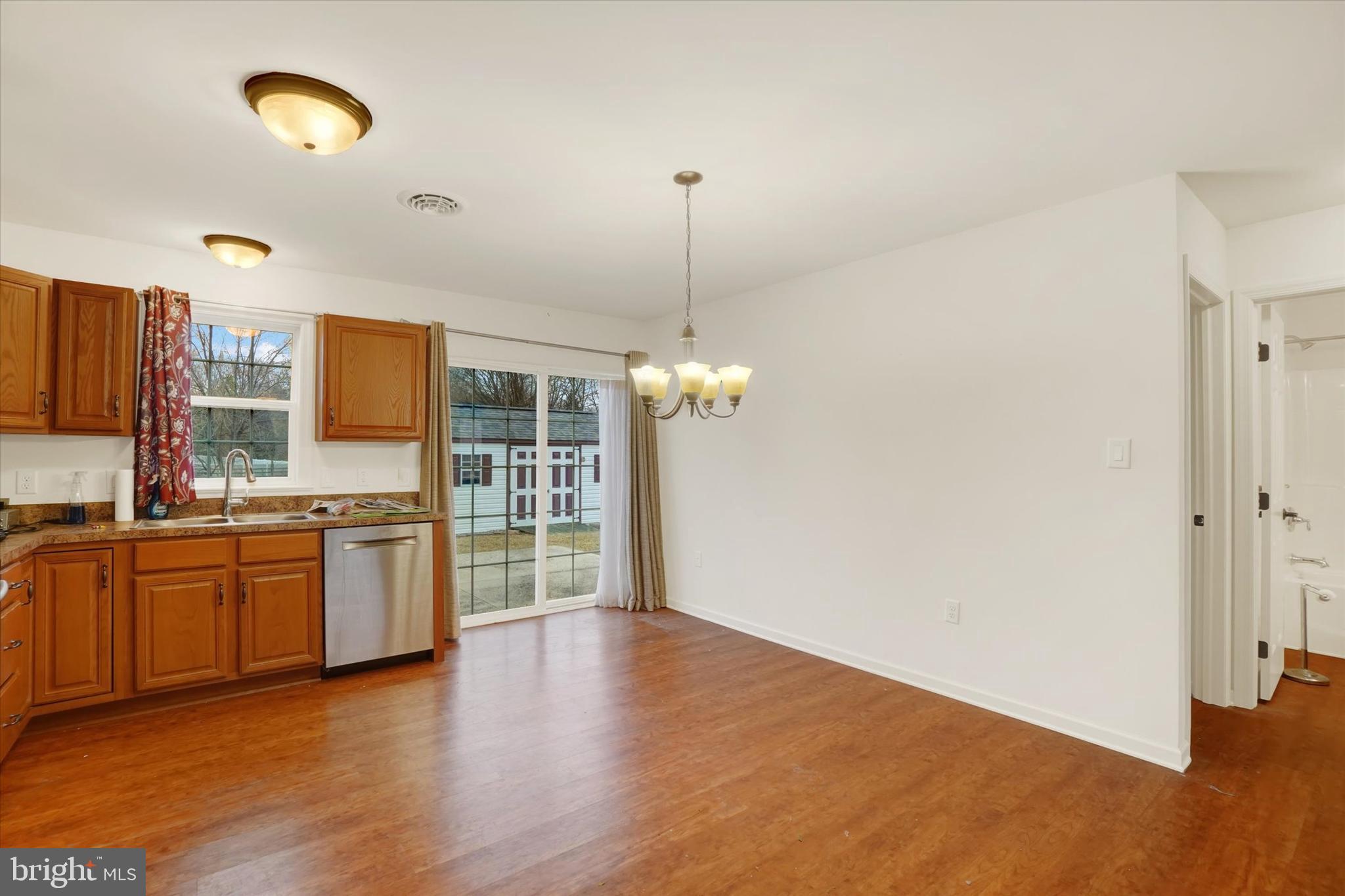 ASHLEY FARMS - Residential