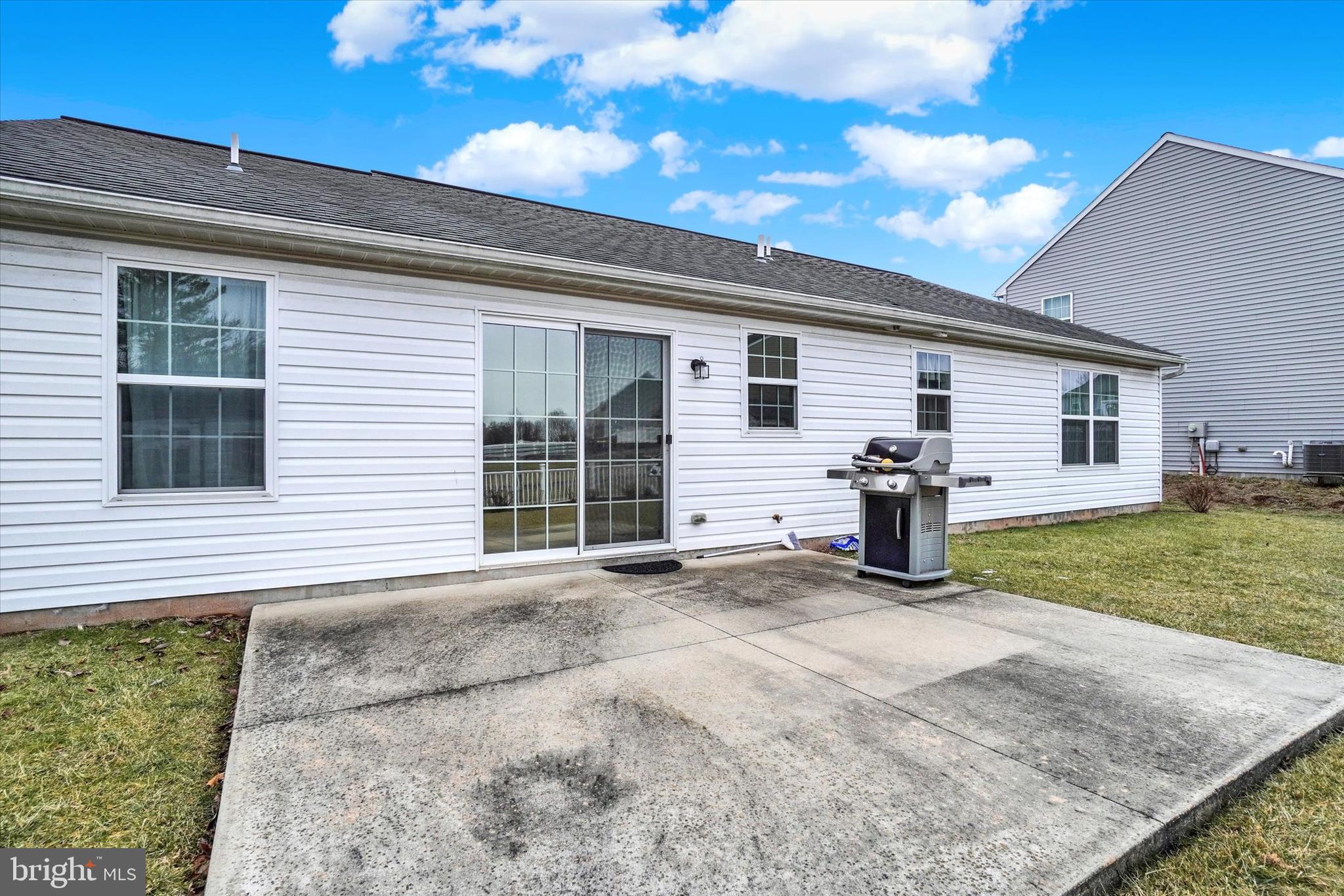 ASHLEY FARMS - Residential