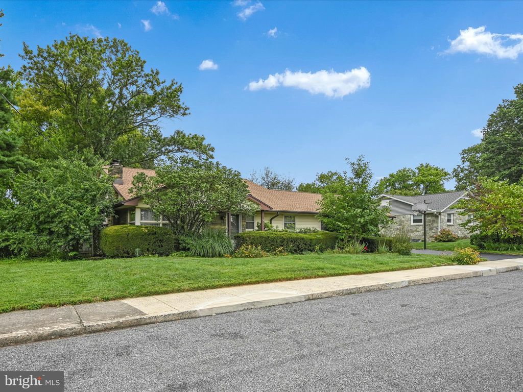 Photo of 26 Keeler Avenue, Stevens, PA 17578 (MLS # PALA2055906)