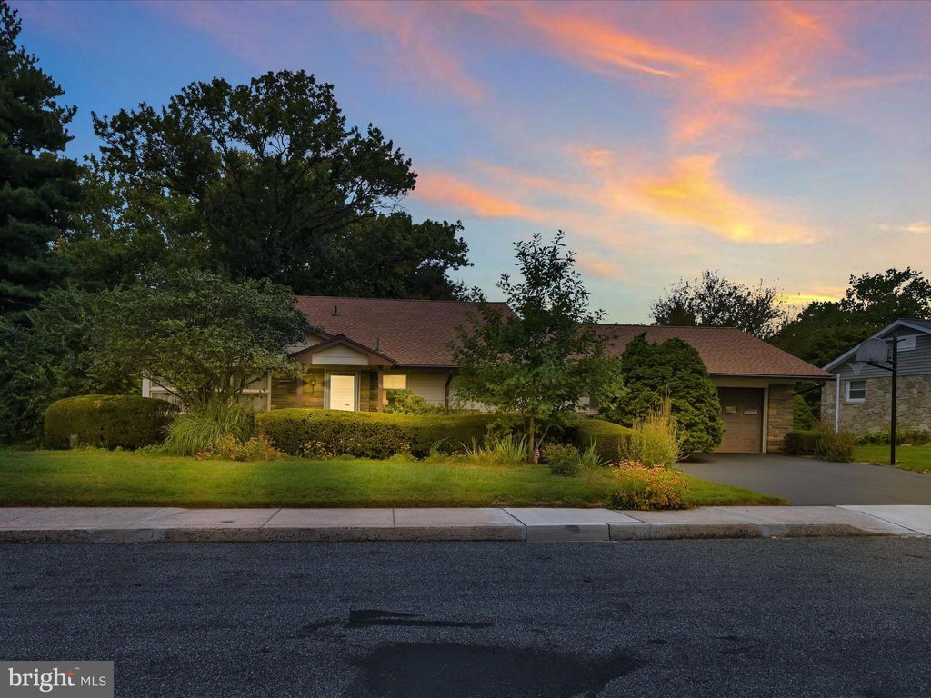 Photo of 26 Keeler Avenue, Stevens, PA 17578 (MLS # PALA2055906)