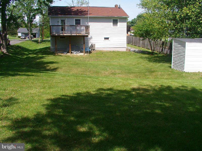 BURNING KNOLLS - Residential