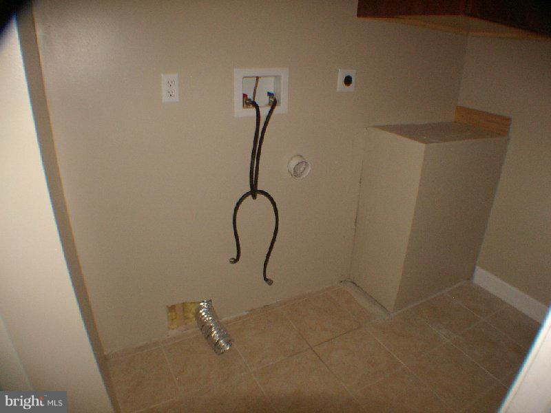 BURNING KNOLLS - Residential