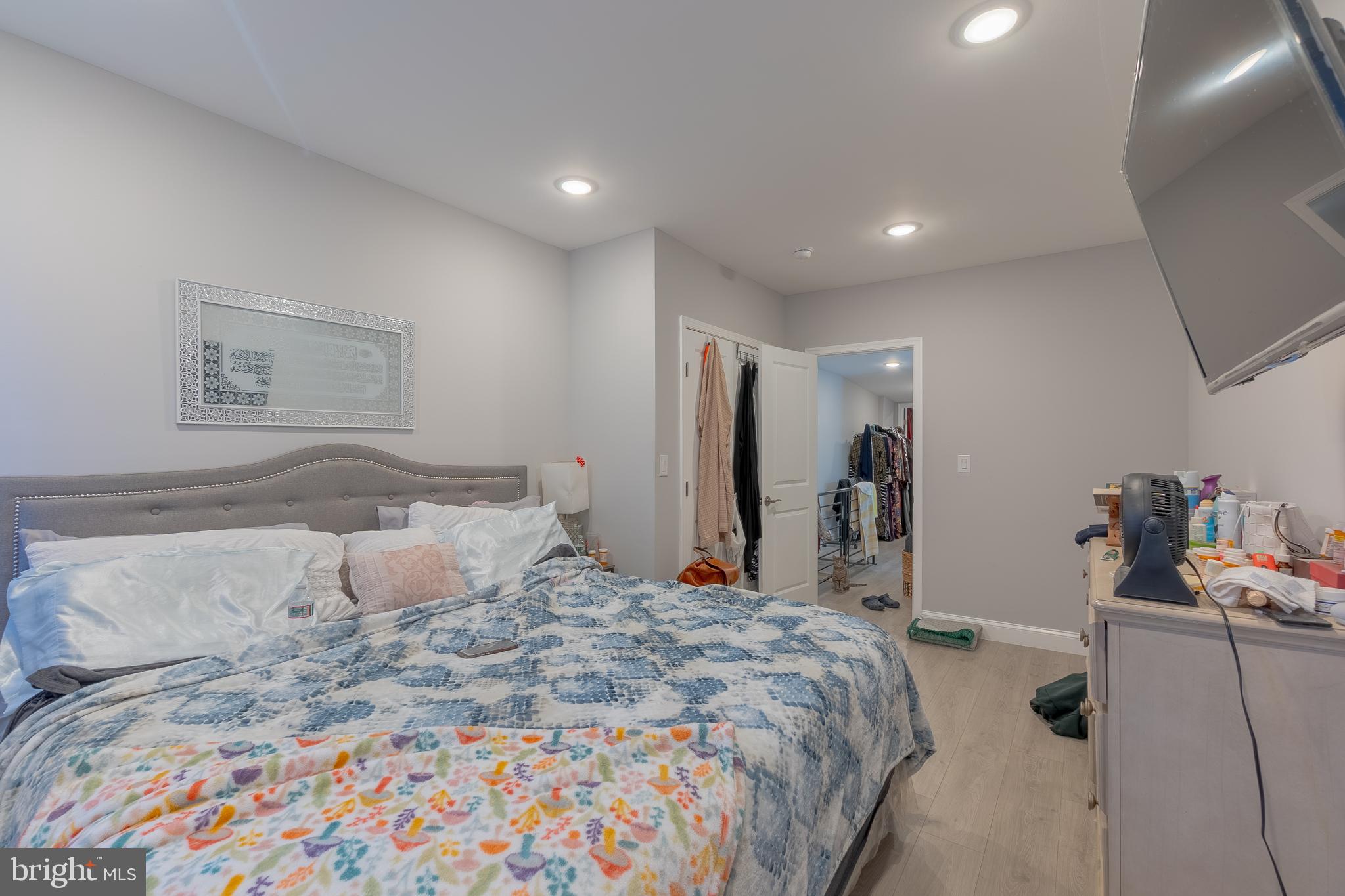 WEST KENSINGTON - Residential
