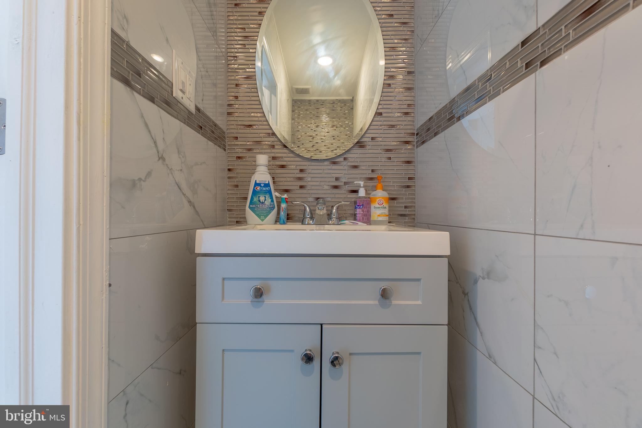 WEST KENSINGTON - Residential