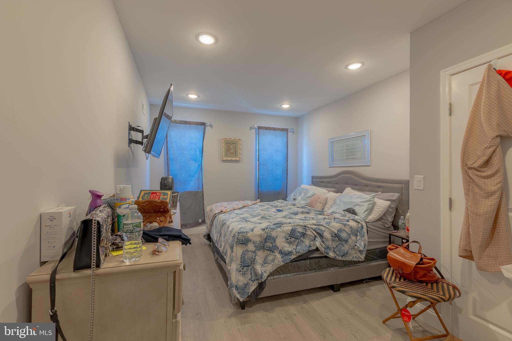 WEST KENSINGTON - Residential