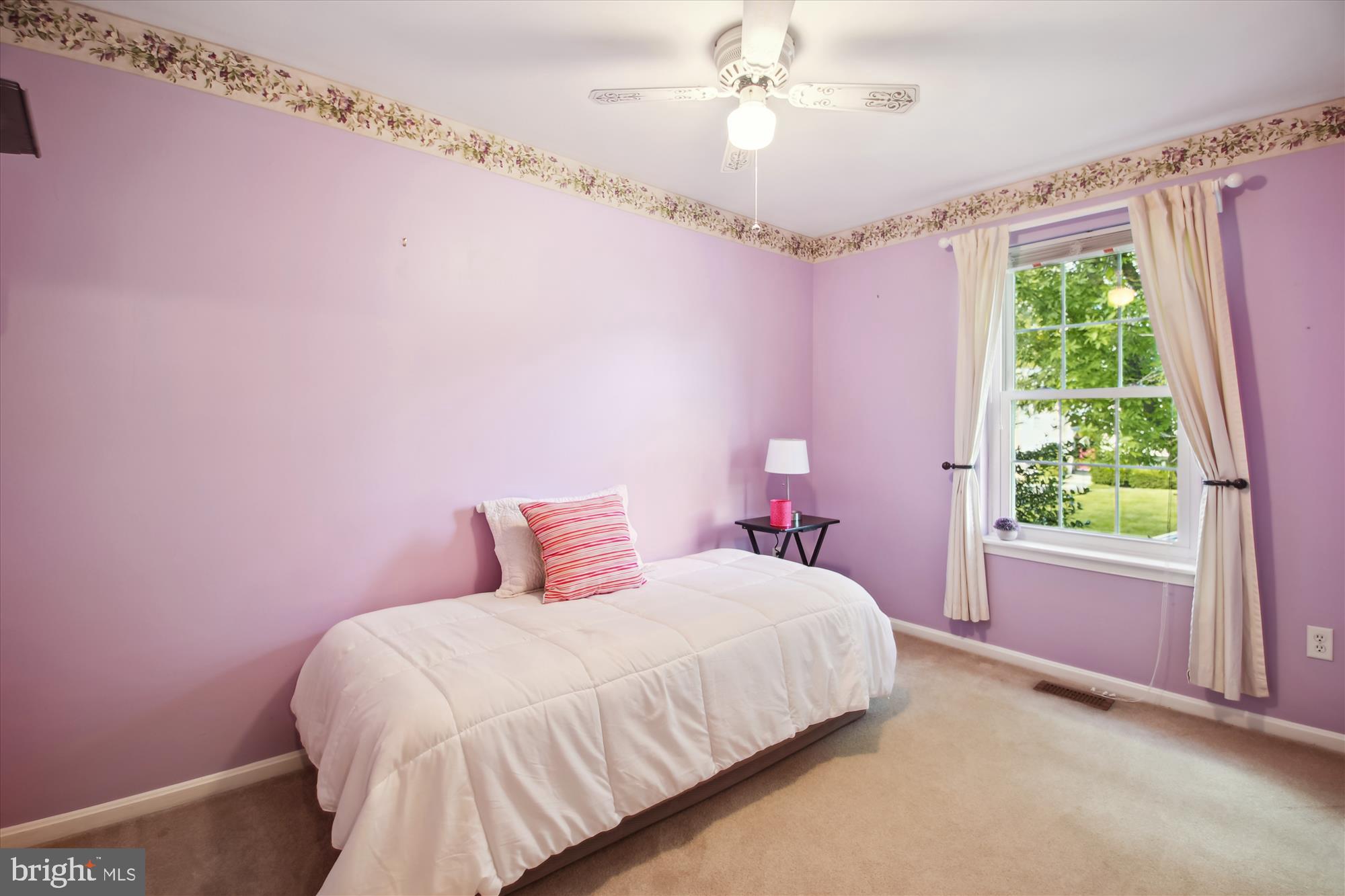 LINDALE WOODS AT GARLAND - Residential