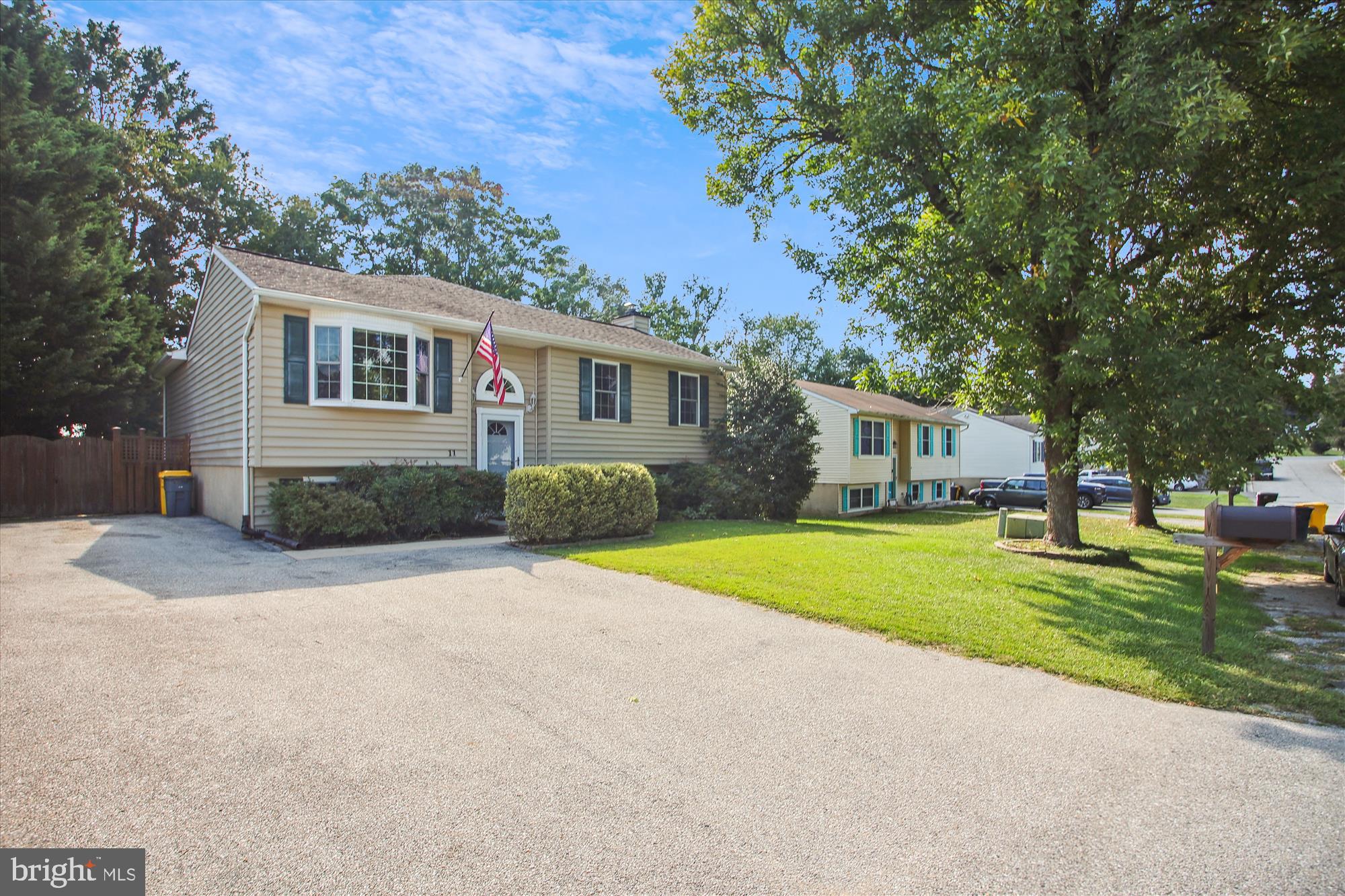 LINDALE WOODS AT GARLAND - Residential