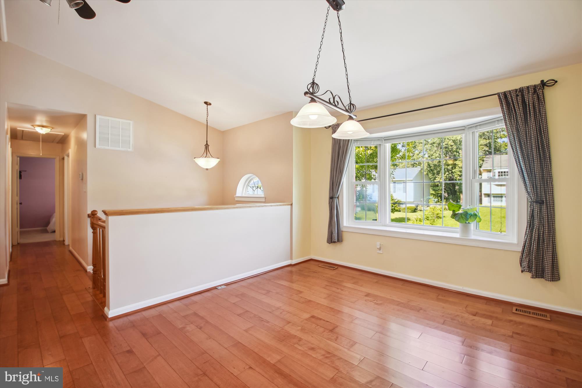 LINDALE WOODS AT GARLAND - Residential