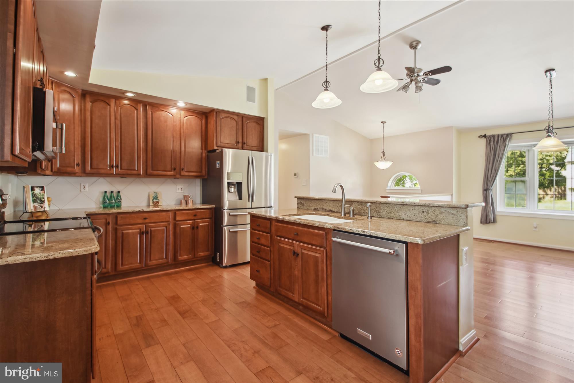 LINDALE WOODS AT GARLAND - Residential