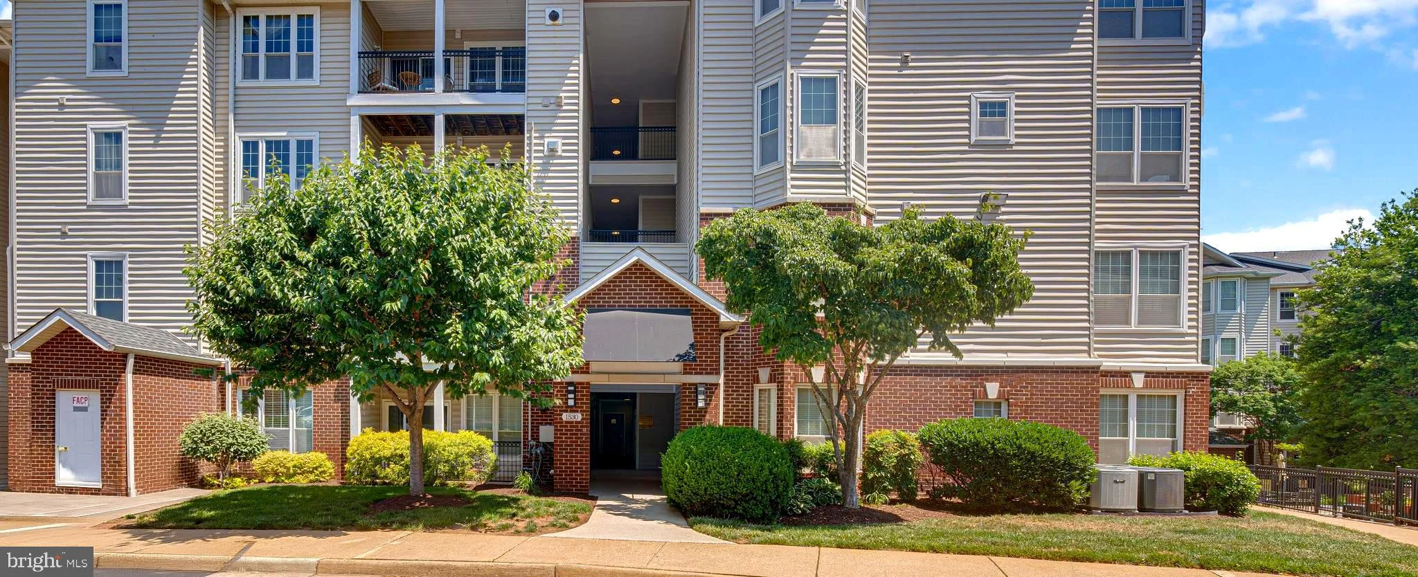 1530 Spring Gate Drive Unit 9113