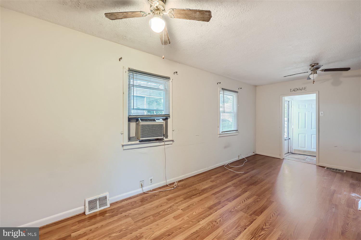 ORCHARD BEACH - Residential