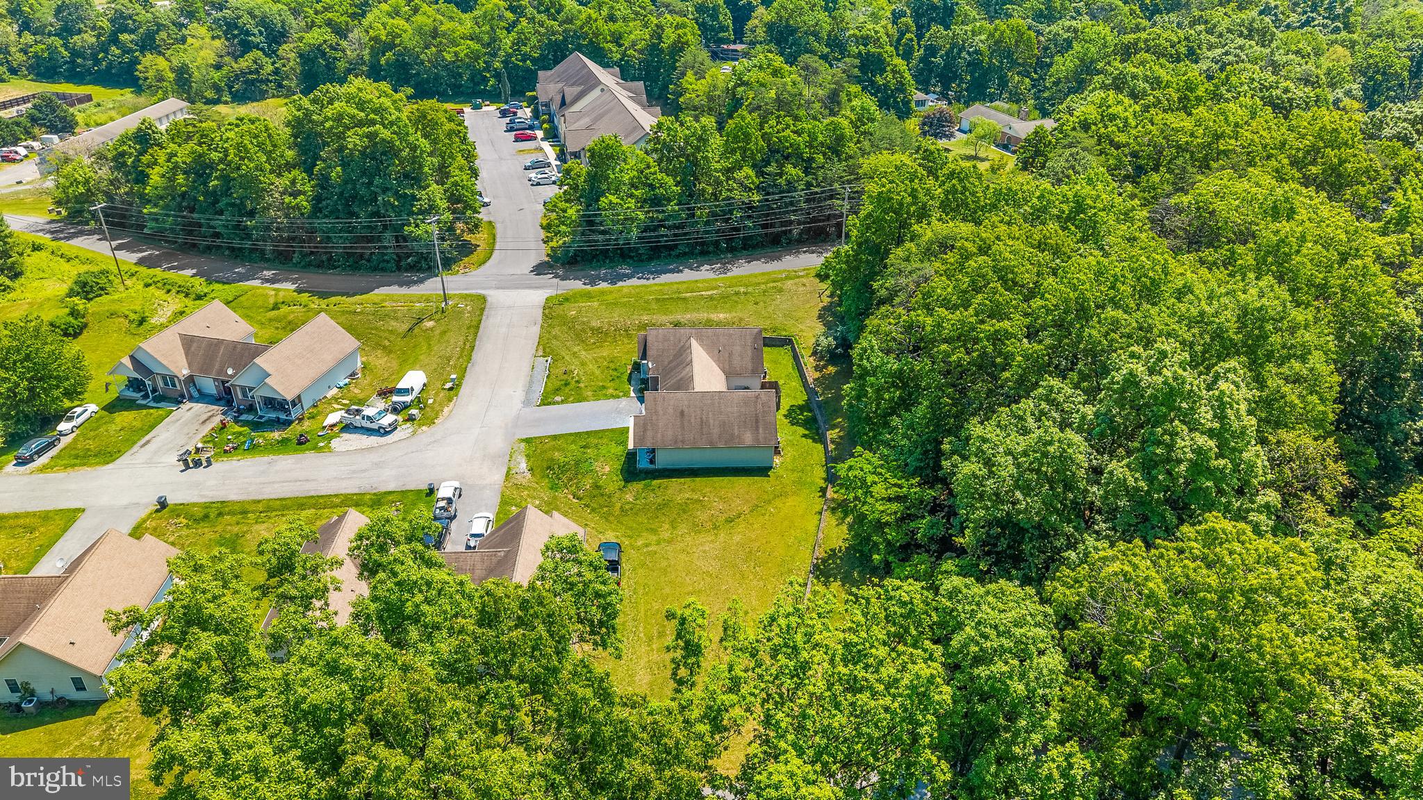 MARLOWE WOODS - Residential
