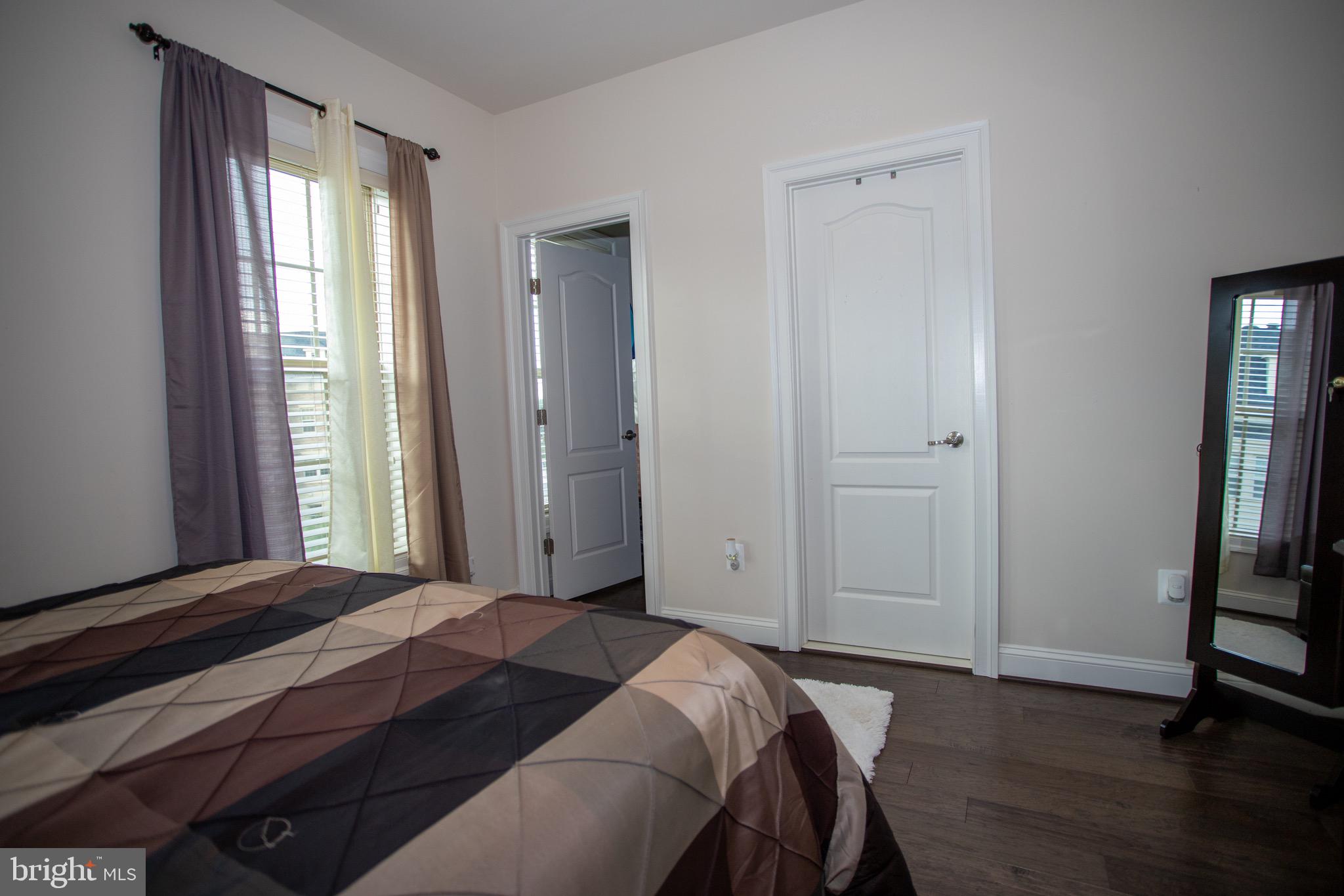 NATIONAL HARBOR - Residential