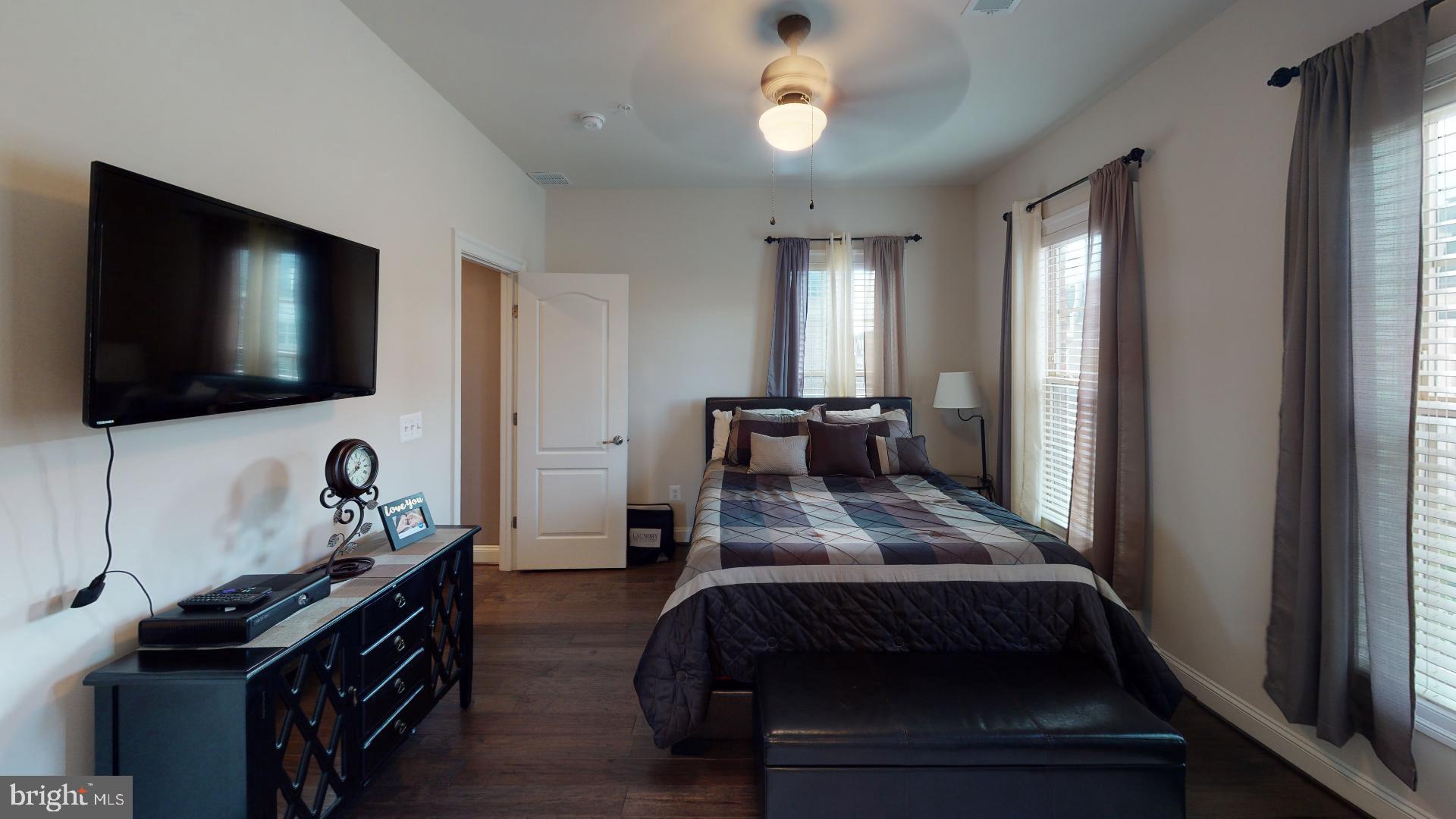 NATIONAL HARBOR - Residential