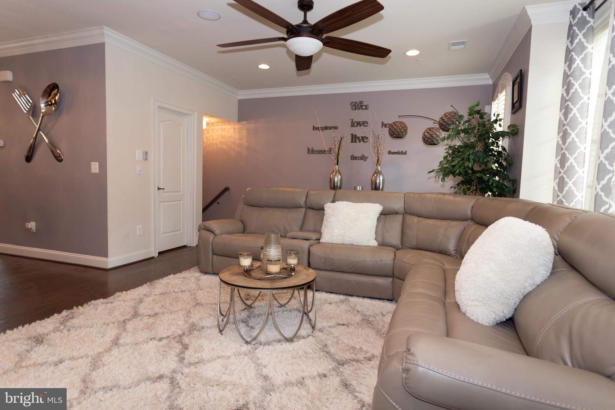 NATIONAL HARBOR - Residential