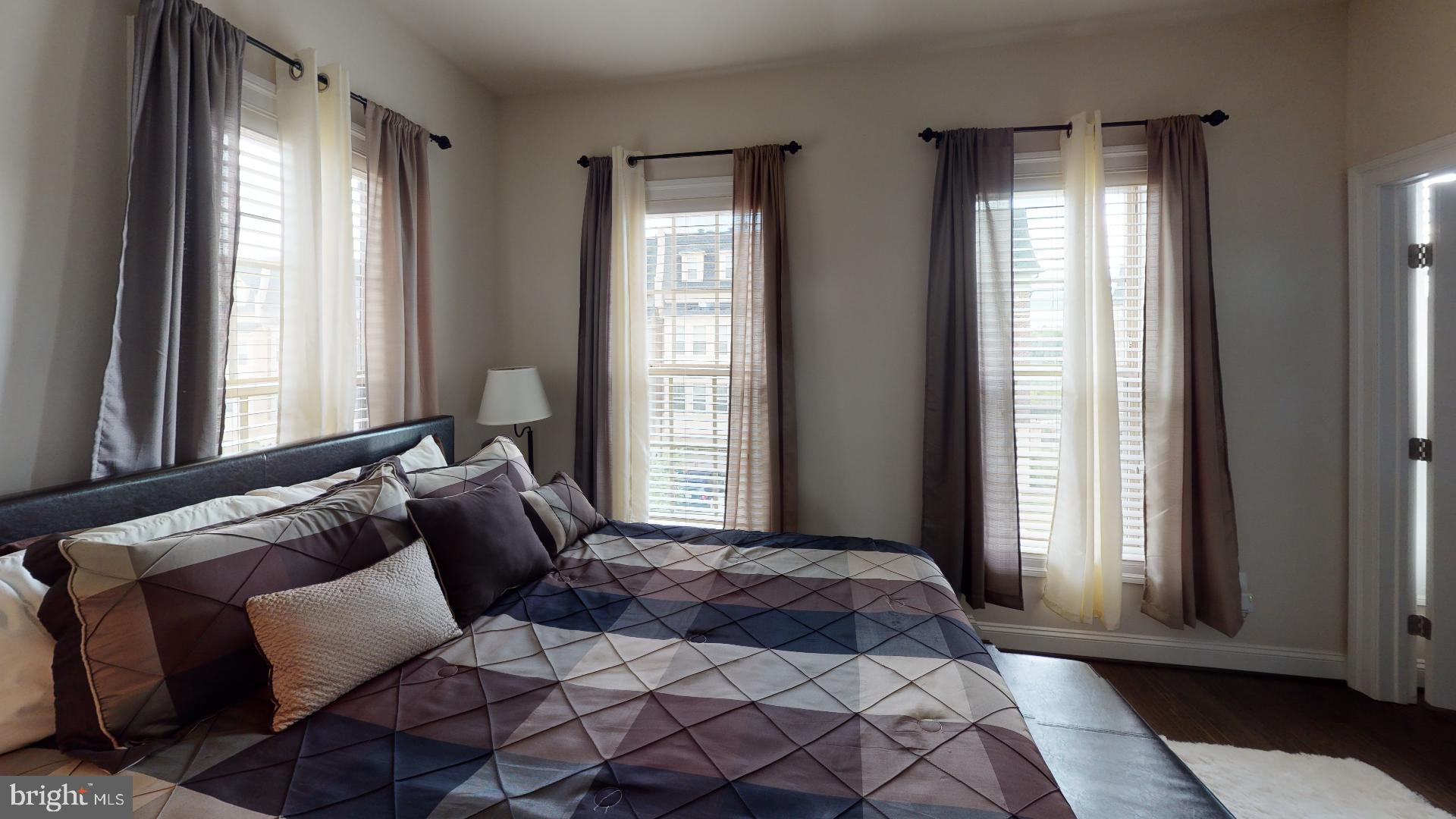 NATIONAL HARBOR - Residential