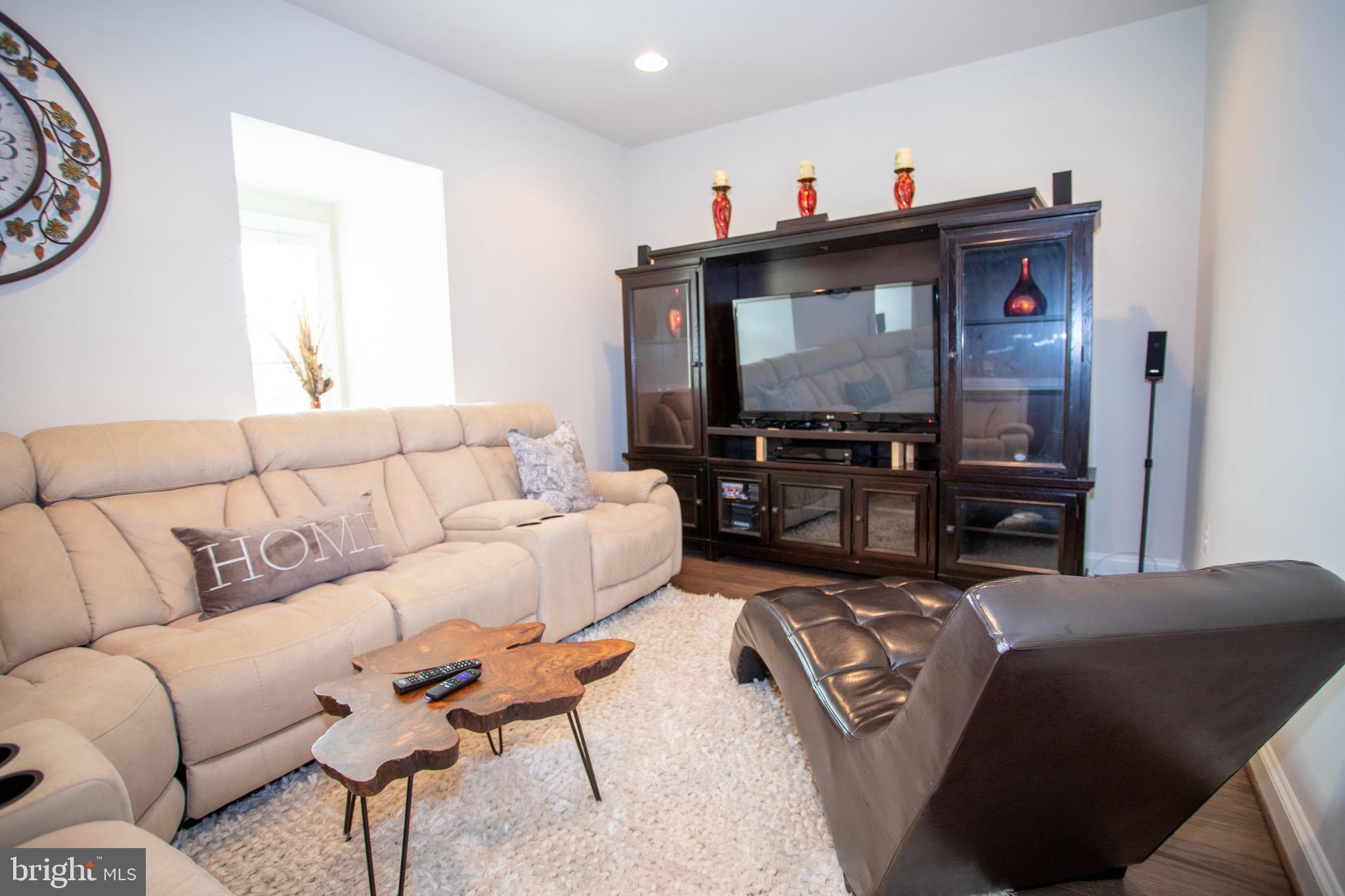 NATIONAL HARBOR - Residential