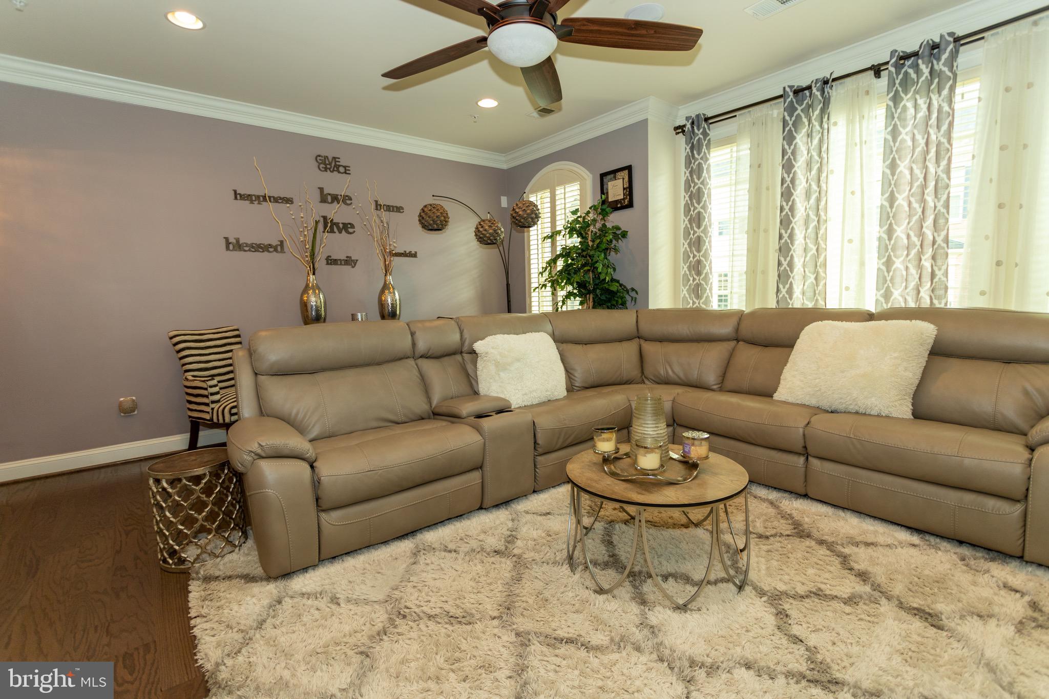 NATIONAL HARBOR - Residential