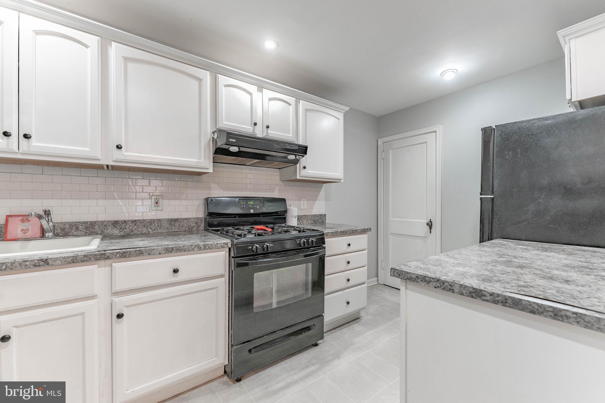 RIDLEY PARK - Residential