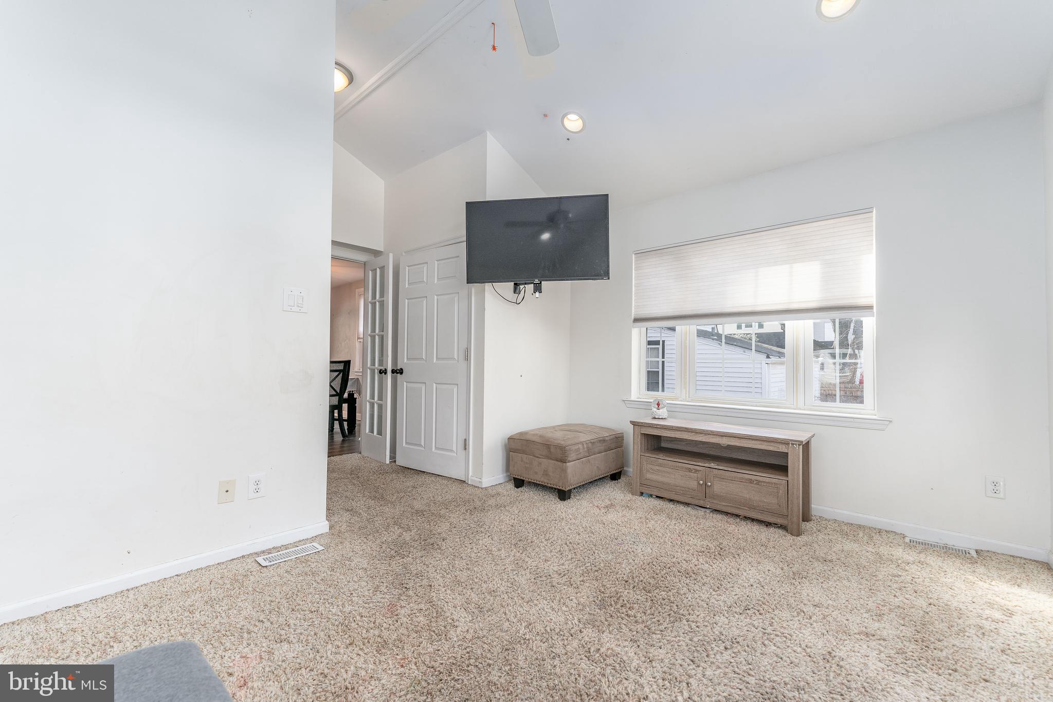 RIDLEY PARK - Residential