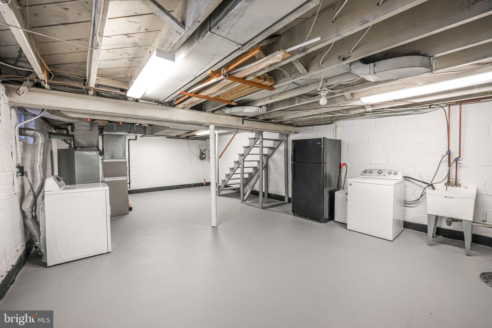 ARLINGTON HEIGHTS - Residential