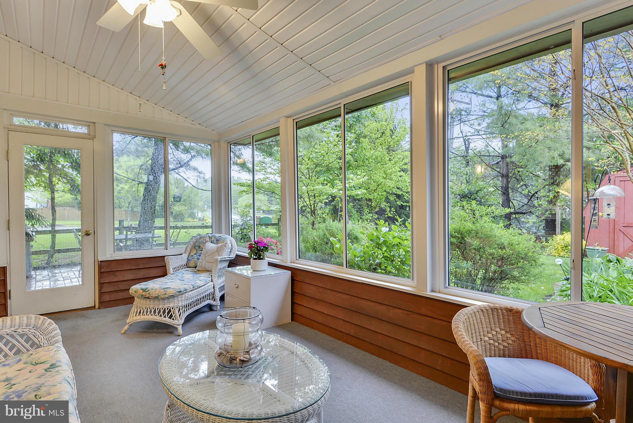 WHISPERING WOODS - Residential