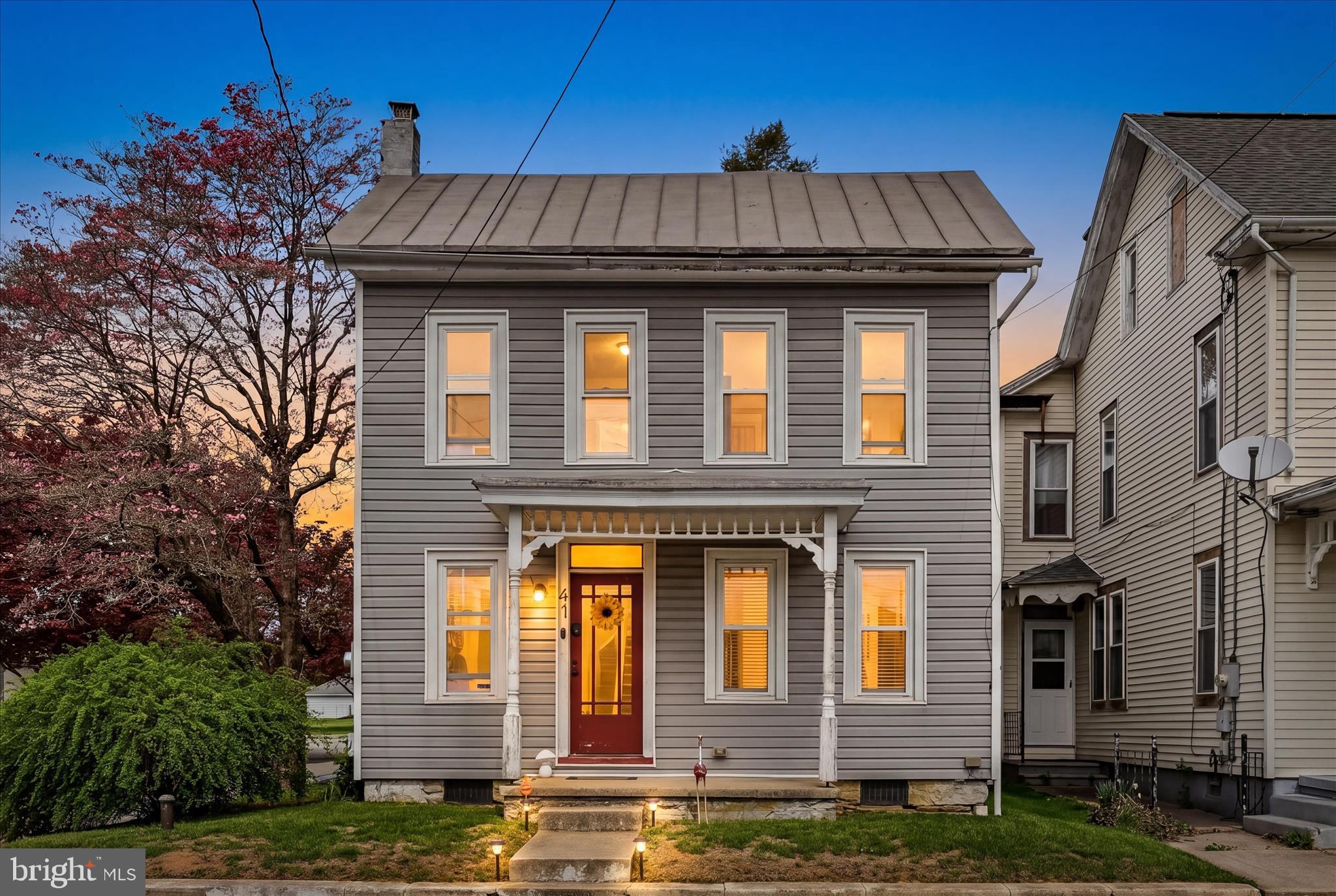 41 MEMORIAL BOULEVARD