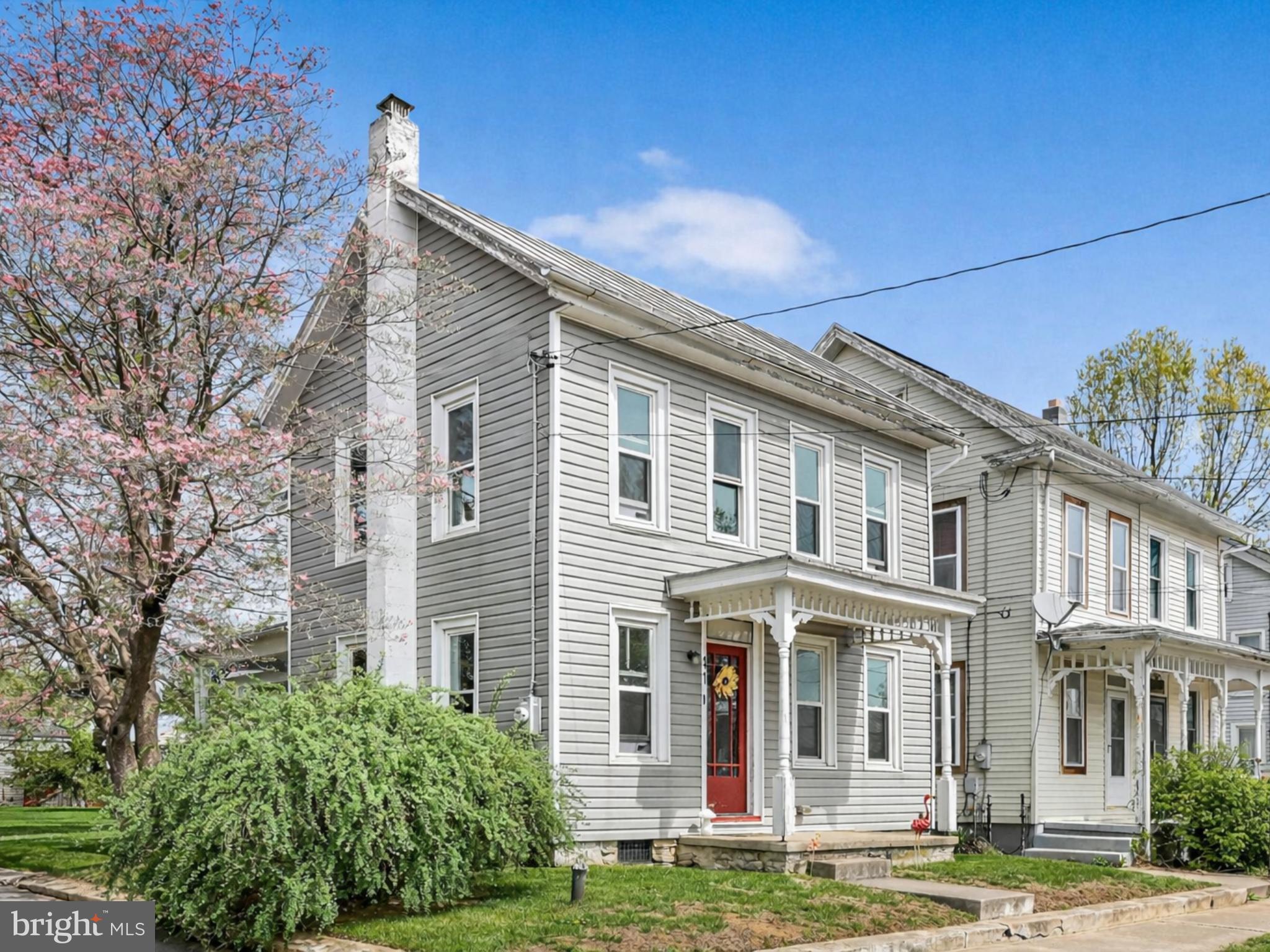 41 MEMORIAL BOULEVARD