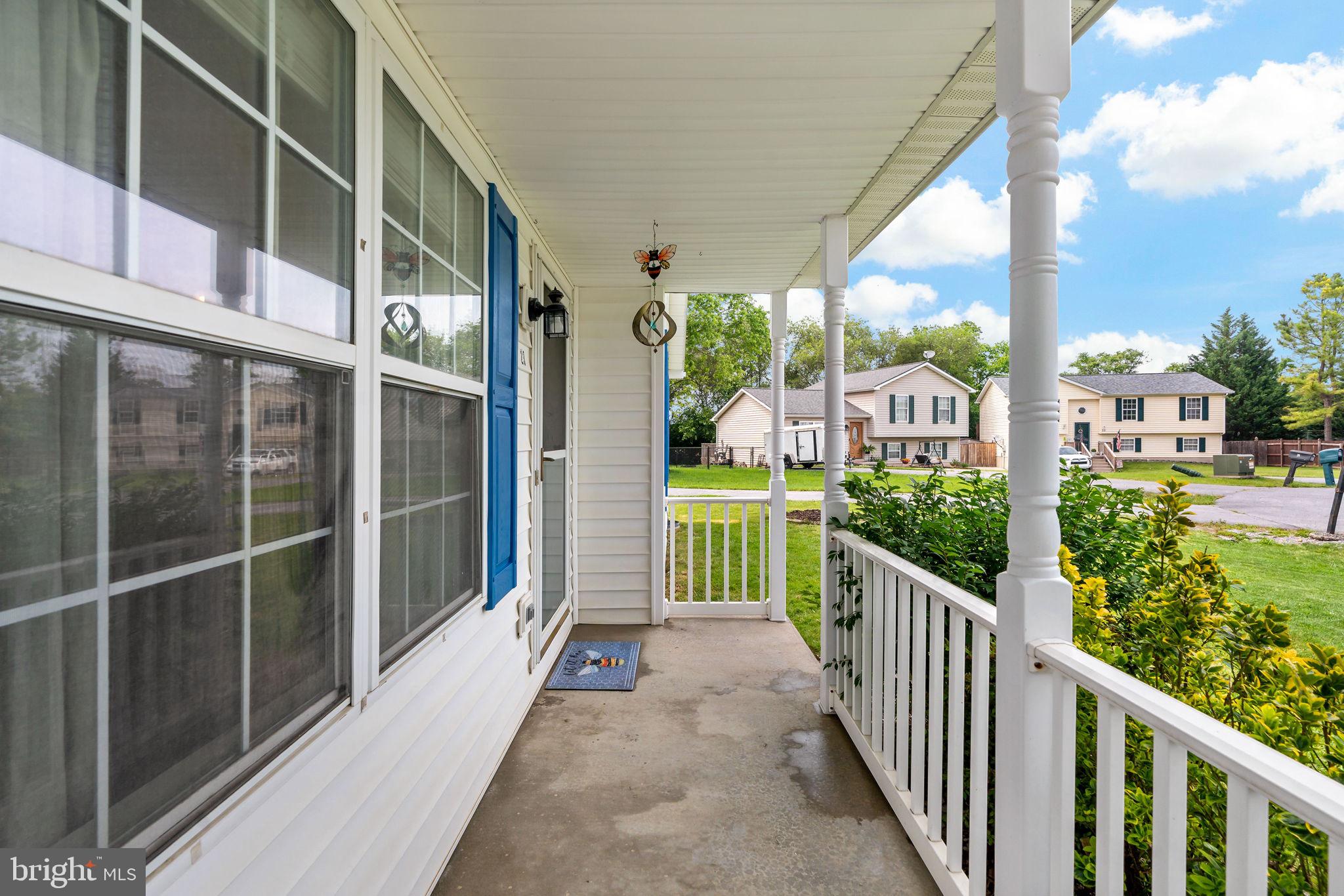 WATERFORD SQUARE - Residential