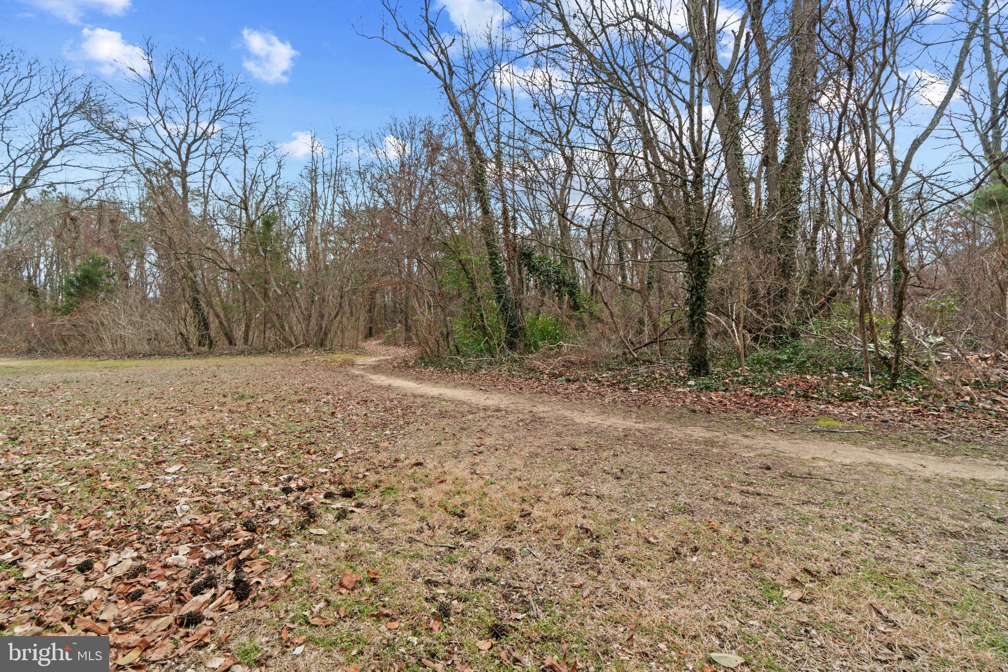 MAGOTHY ESTATES - Residential