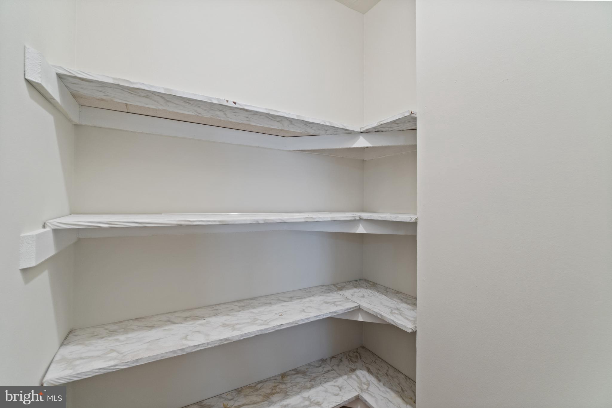 MAGOTHY ESTATES - Residential