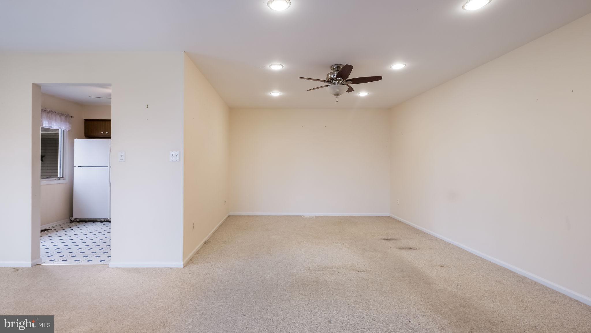 THE HIGHLANDS - Residential