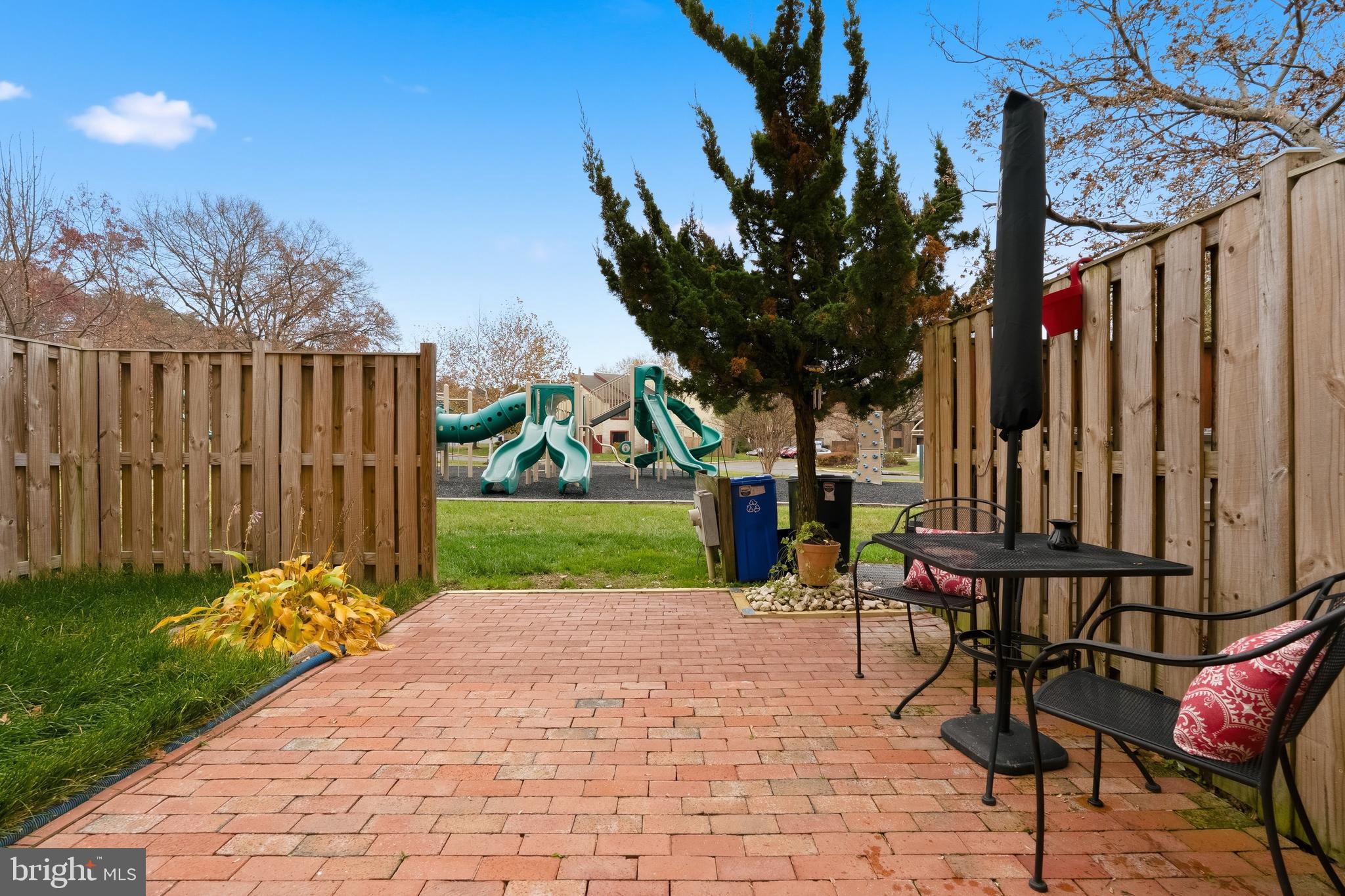 GLEN ORA - Residential