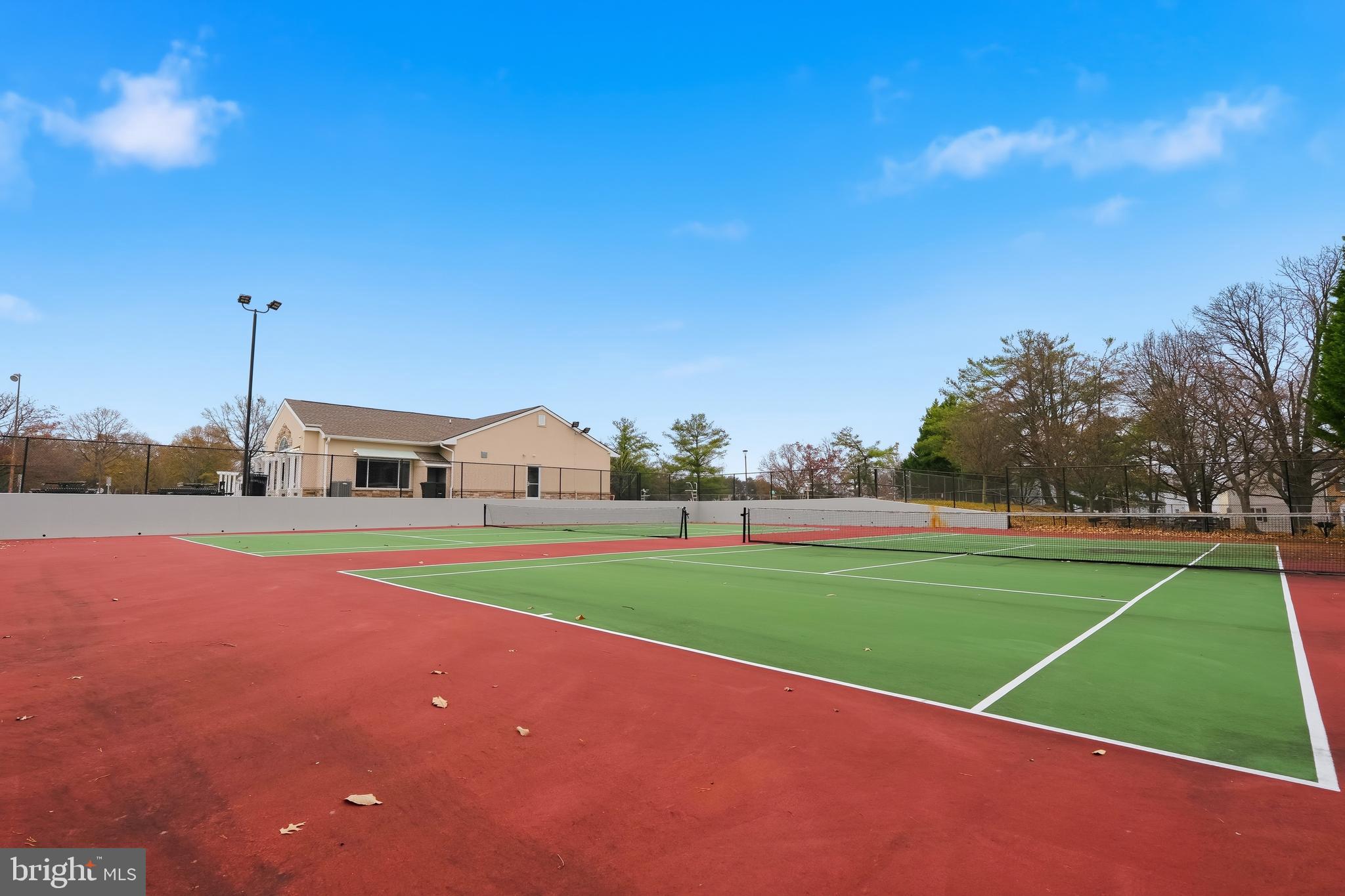 GLEN ORA - Residential